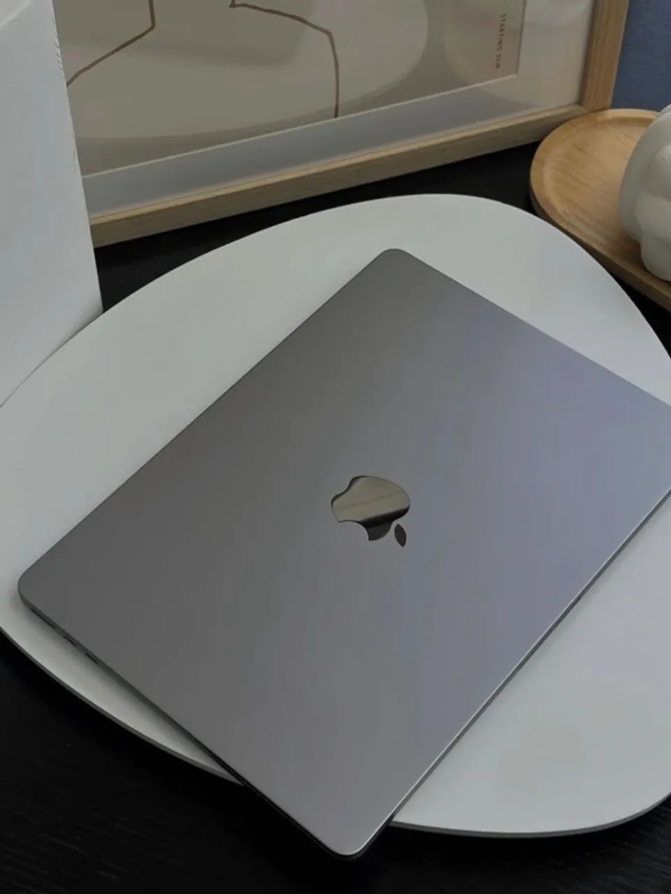 Apple MackBook Air M3 256GB/8 RAM (2022) Tela 13.6 Lacrado Com 1