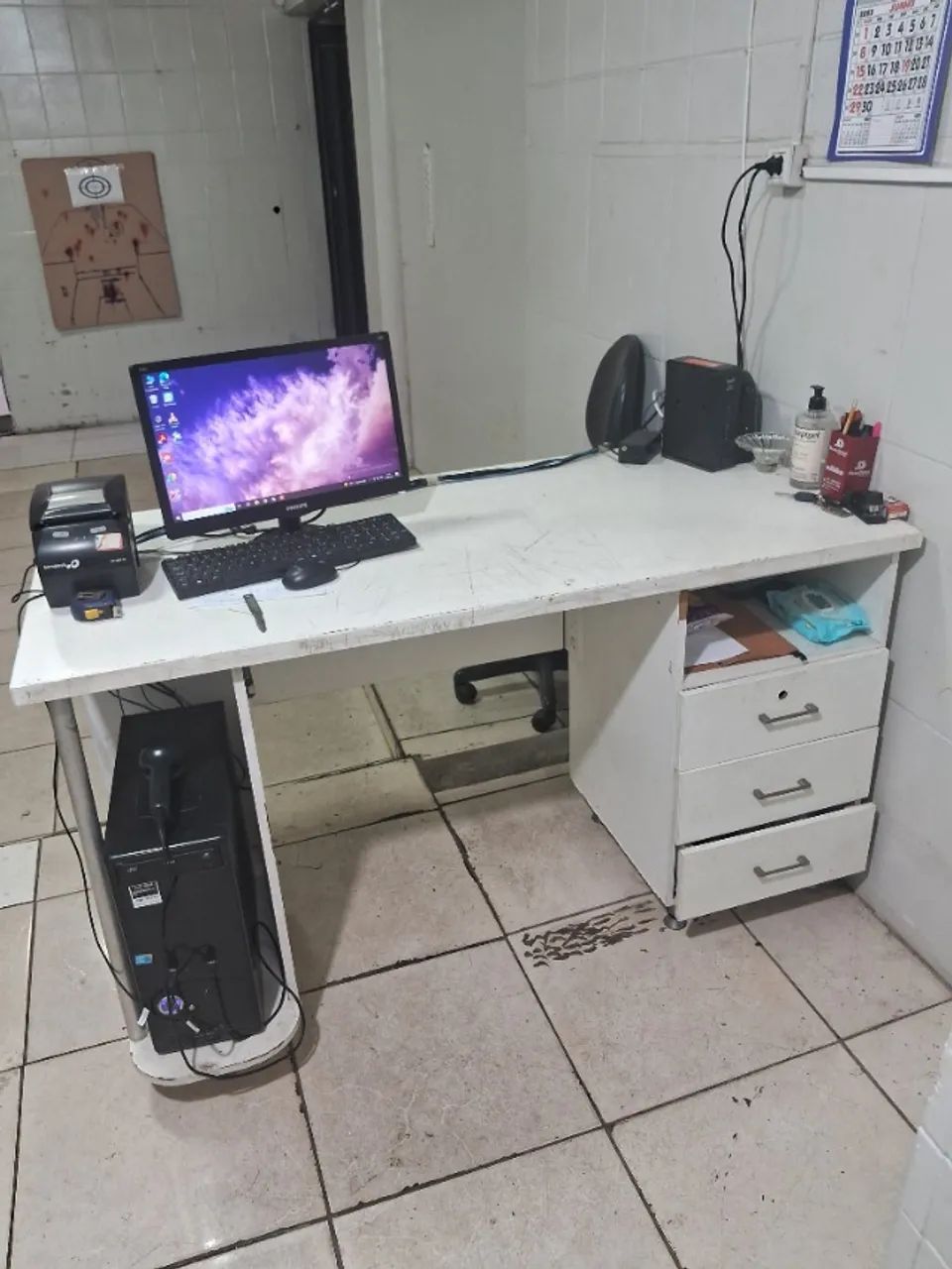 Mesa escritório mdf branca 3 gavetas 