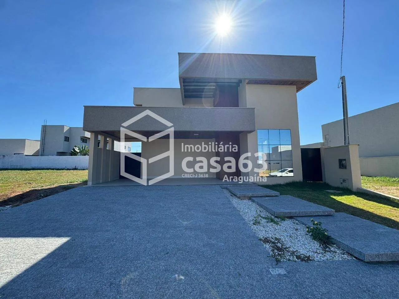 CASA DE ALTO PADRÃO EM CONDOMINIO