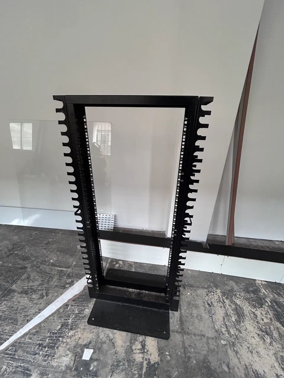 Rack torre 24u
