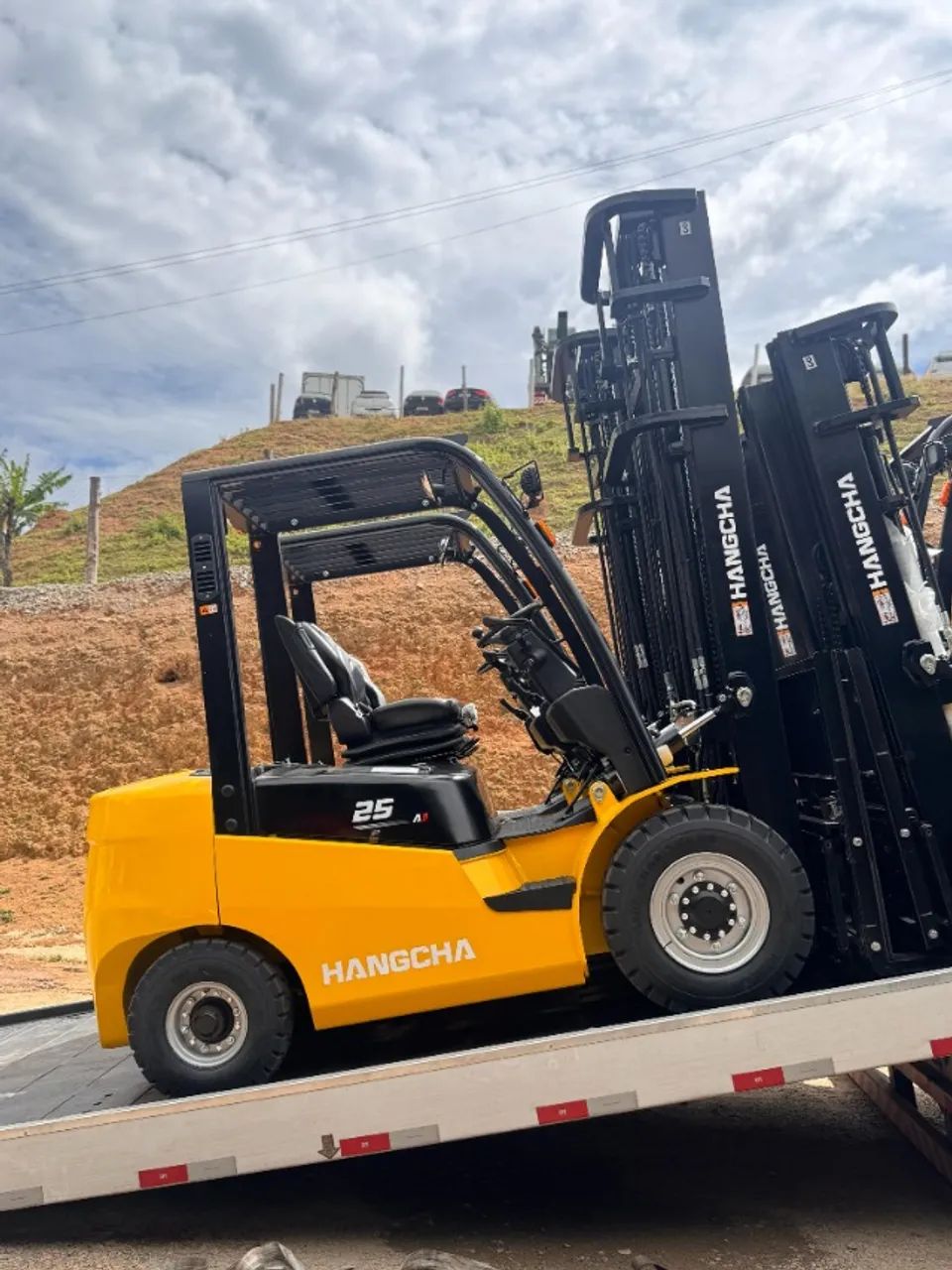 EMPILHADEIRA HANGCHA | 2.500KG | TRIPLEX | A PRONTA ENTREGA  - Foto 4