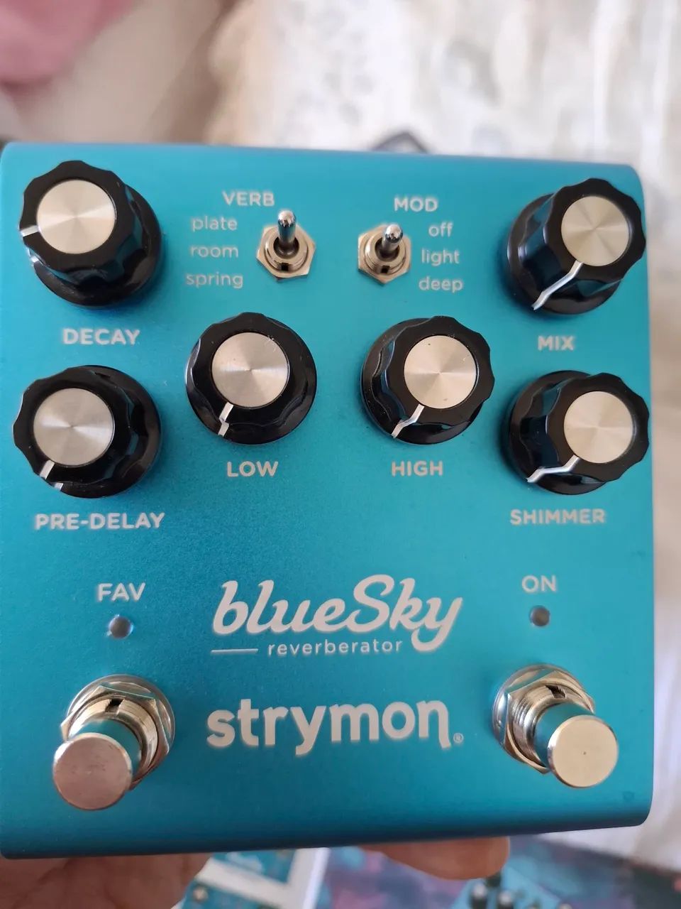 Pedal Blue Sky V2 Fonte Caixa Zero Strymon - Instrumentos musicais