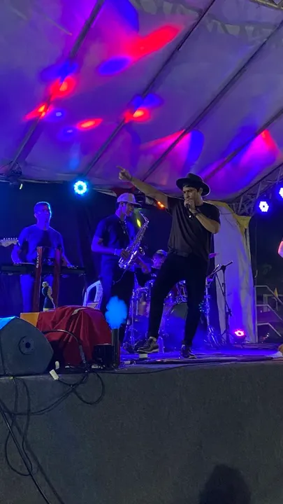 Som e iluminação para festas e eventos