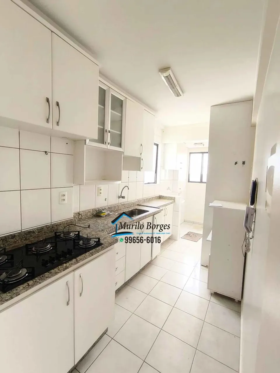 Vendo apartamento no Setor dos Funcionários com 3 quartos suíte 81m