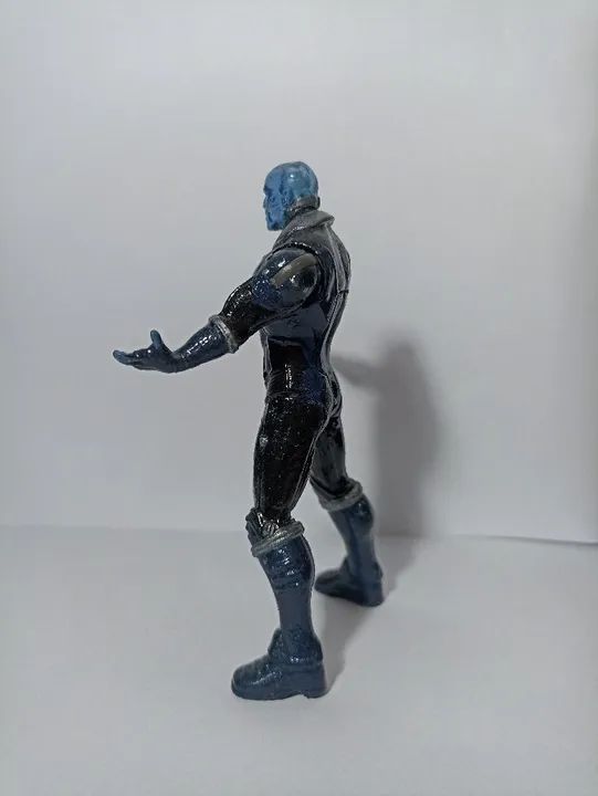 Boneco ELECTRO REPAINT Marvel Universe  - Foto 2