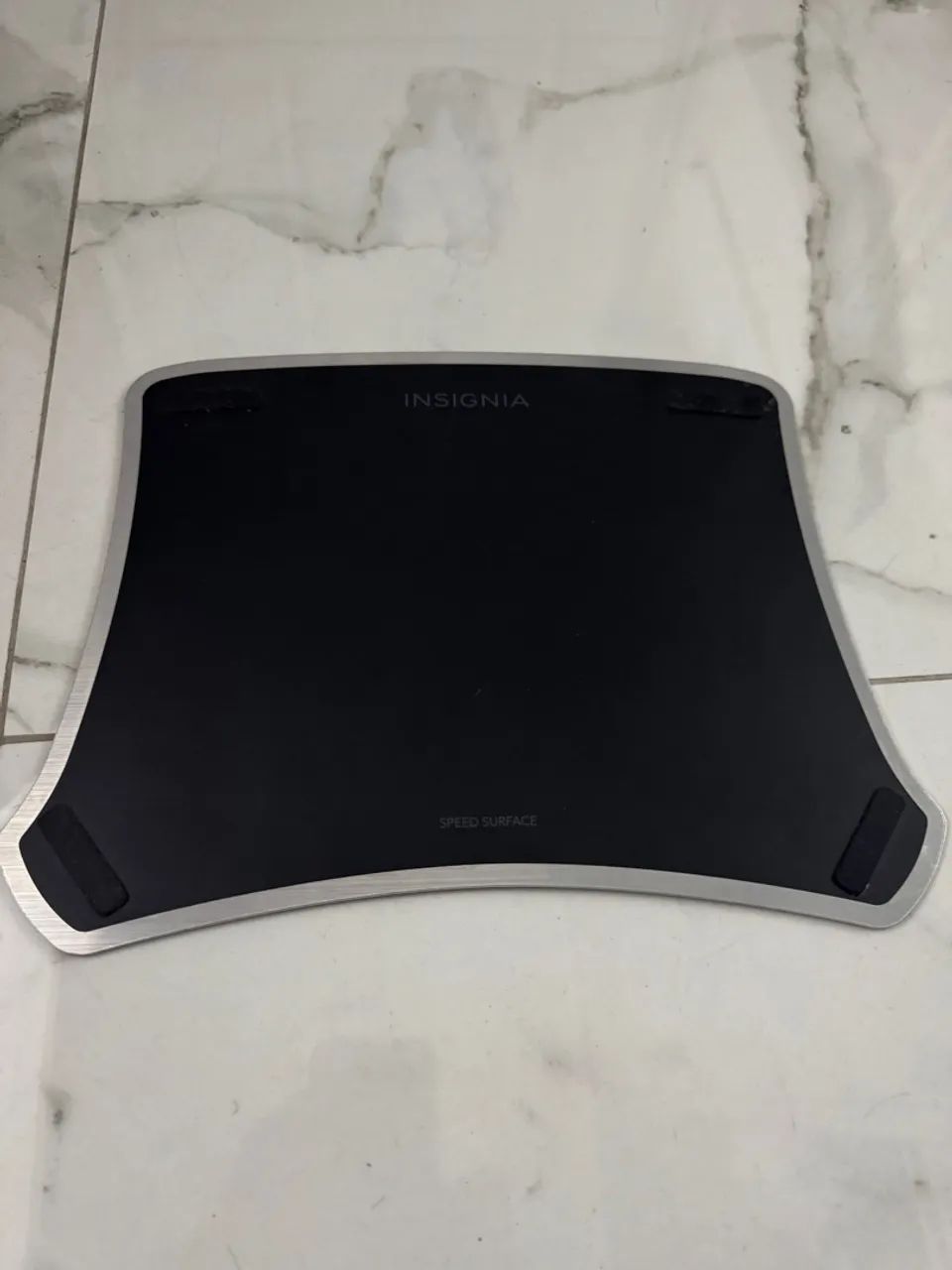 Mousepad Gamer Insignia Speed/Control Surface