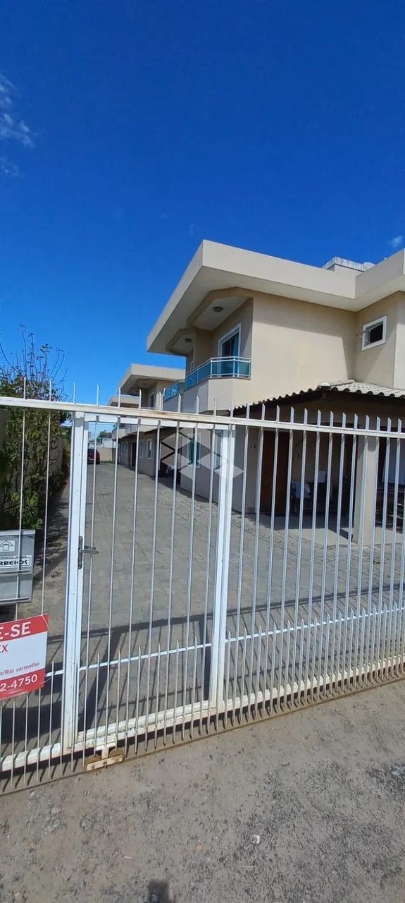 Sobrado Duplex Mobiliado com 2 Dormitorios / Quartos no Ingleses do Rio Vermelho/Florianóp - Foto 4