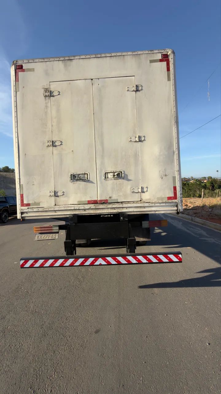  CAMINHÃO MERCEDES-BENZ 1318 BAÚ 2008 - Foto 9