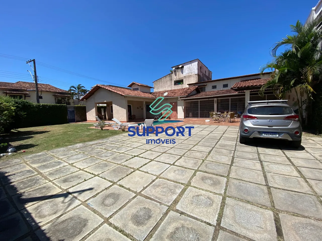 Espetacular Casa Linear em Bairro Nobre de Guarapari com Piscina, Sauna e Área Gourmet! Sã