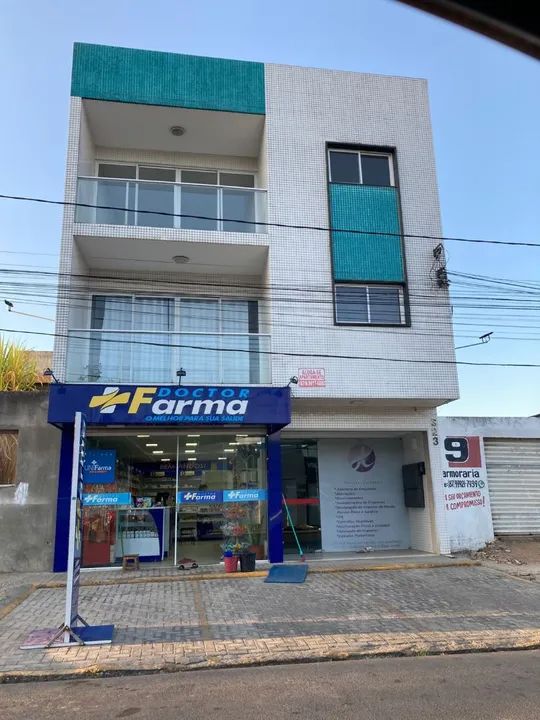 Apartamento 2 Quartos, 1 Suíte, ao lado do Relógio das Flores