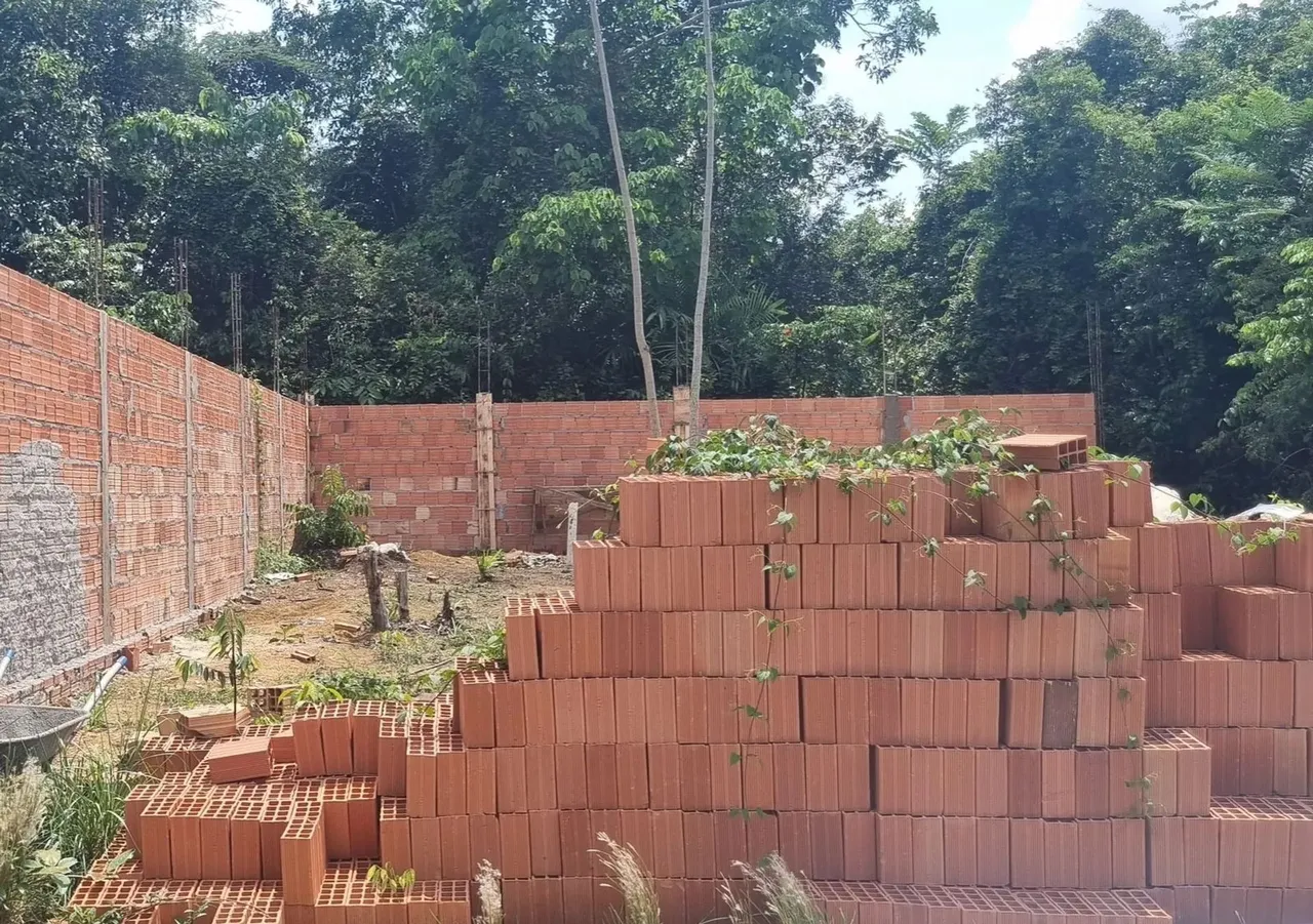 lote parcialmente murado no Residencial Sonho Meu a 10 minutos apos a ponte