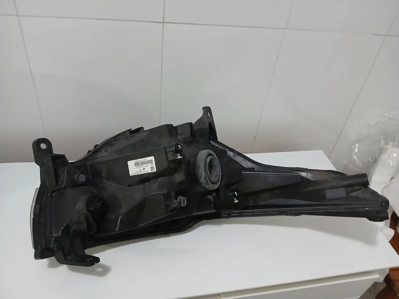 Farol  fiat mobi- Peça Original - Foto 2