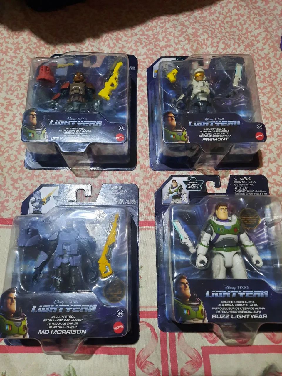 Lote R$200,00. Bonecos Buzz lightyear 