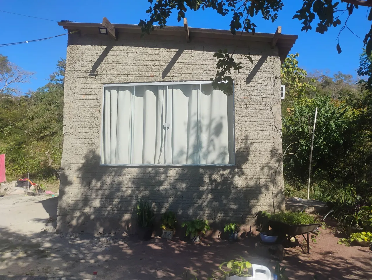 Vendo casa no bairro jardinzinho 