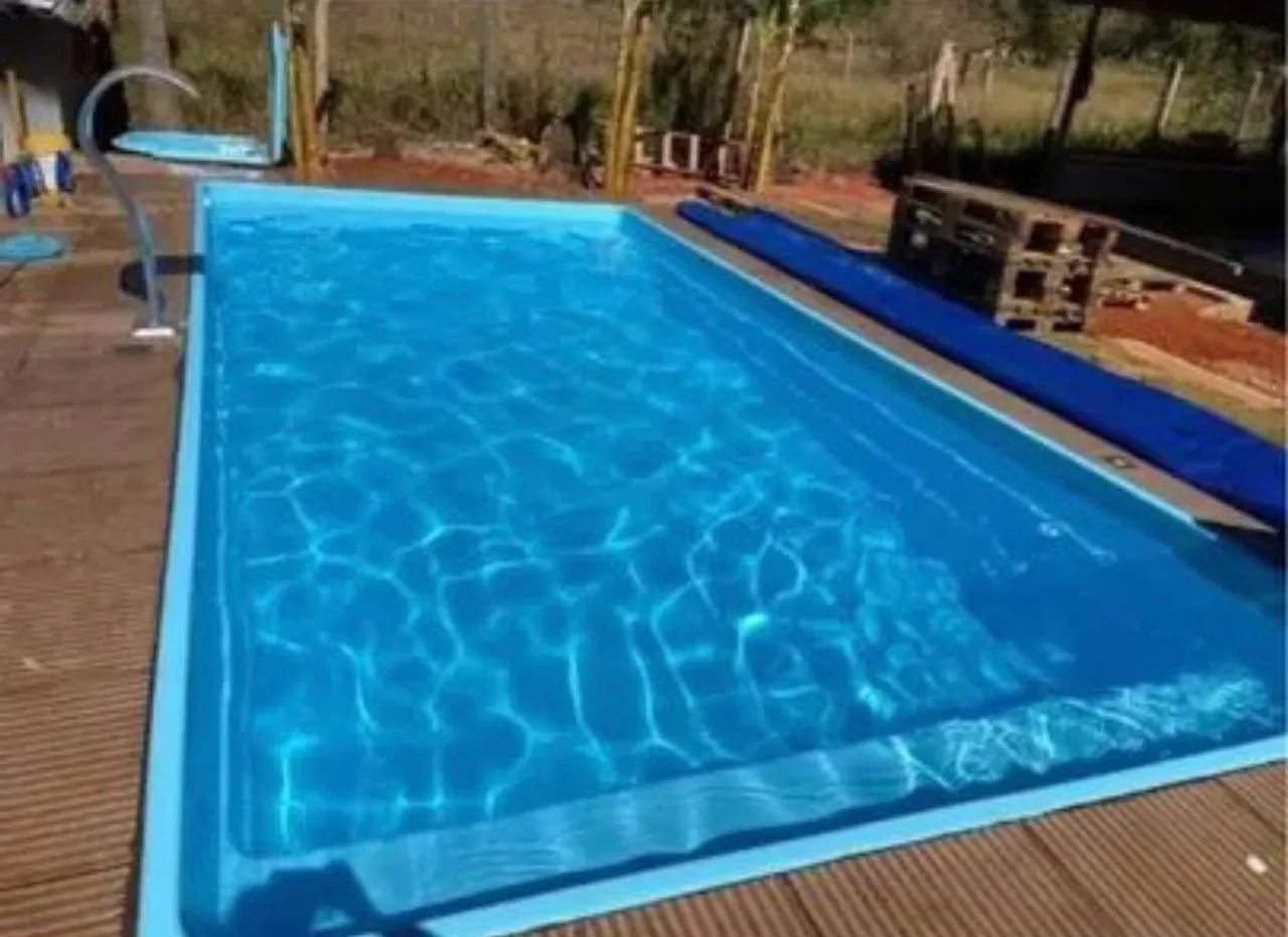 Piscina de fibra instalada ( 6 mts retangular) 