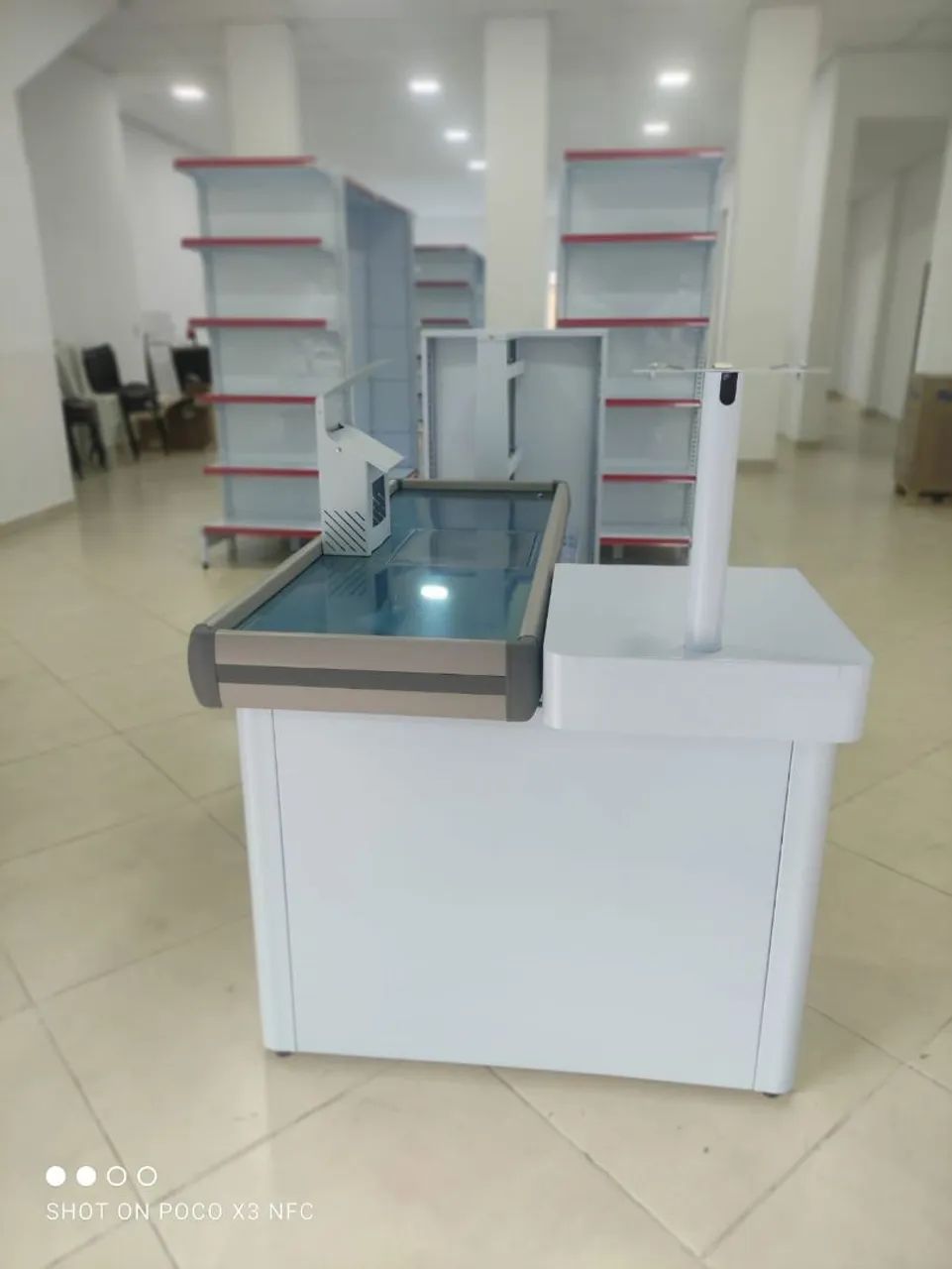 Caixa de supermercado - Foto 4