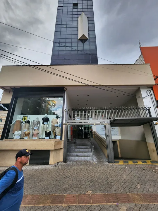 Sala comercial na Afonso Pena