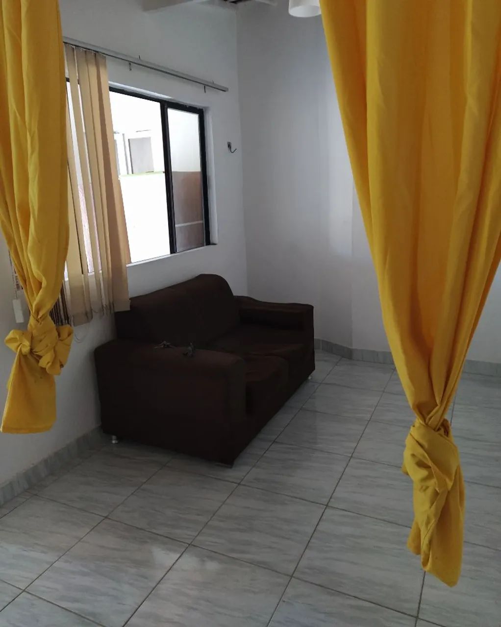 Casa com excelente Localização  - Foto 2