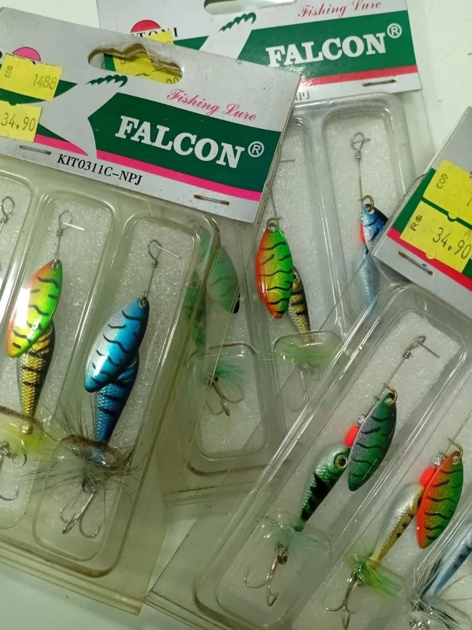 Iscas Artificiais Falcon - Kit com Diversas Cores