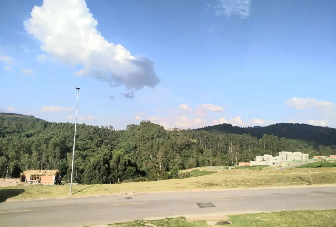 Terreno para venda com 420 metros quadrados em Cidade Tamboré - Santana de Parnaíba - SP