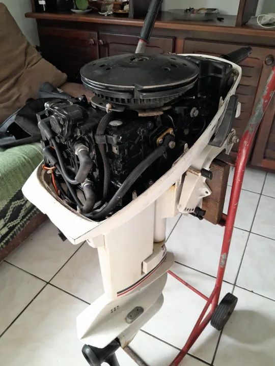 Vendo motor 15 Hp top  - Foto 4