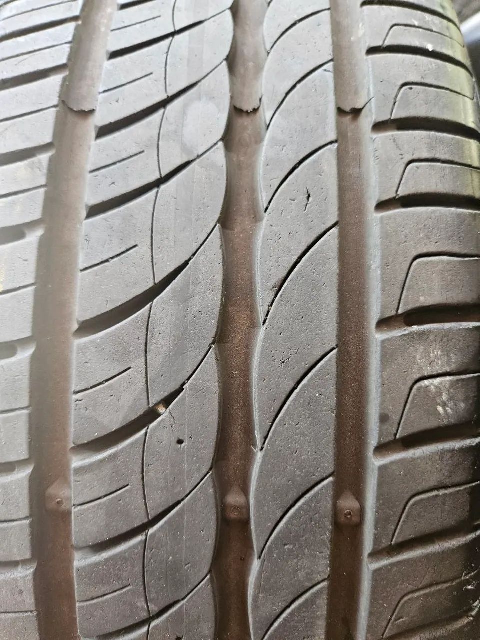 Par de Pneus Pirelli Cinturato P1 Plus - Foto 3