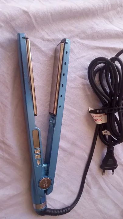 Prancha Nano Titanium Baby Liss 450ºf Original 110V/220V<br> - Foto 2