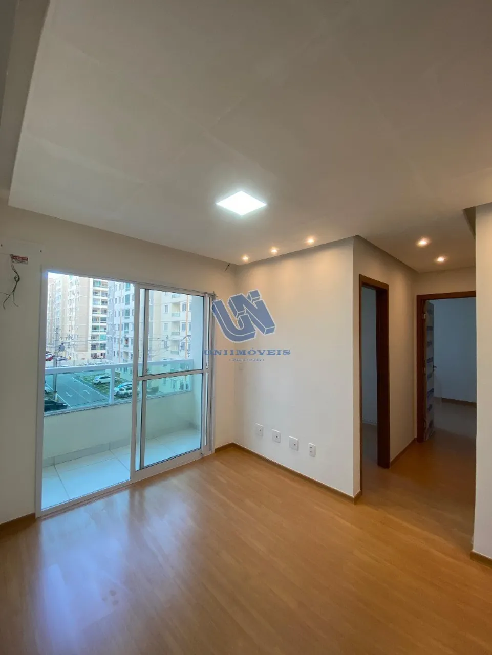 Apartamento 2 quartos com varanda 45m2 em Lauro de Freitas