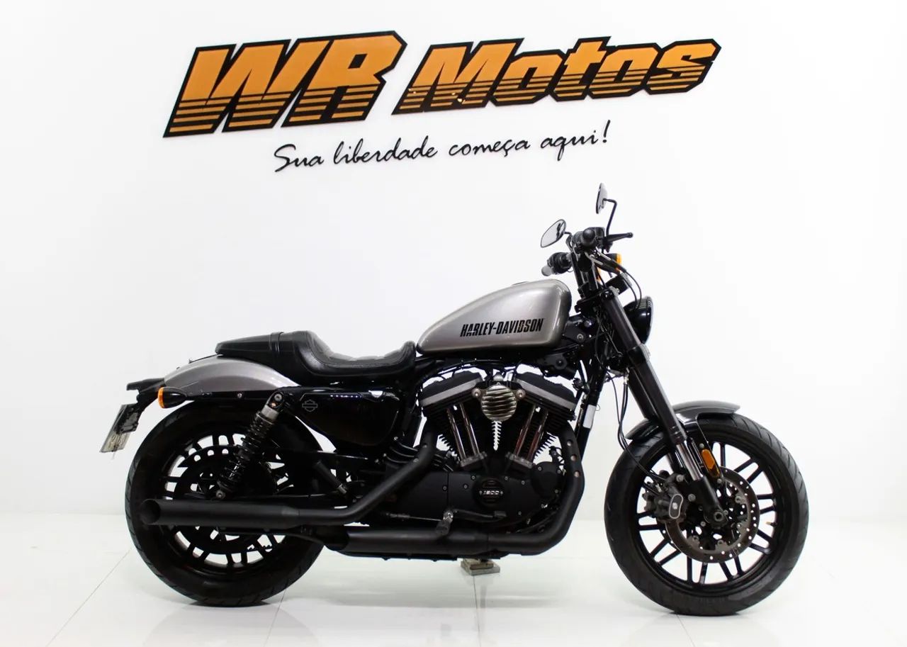 HARLEY-DAVIDSON SPORTSTER ROADSTER 