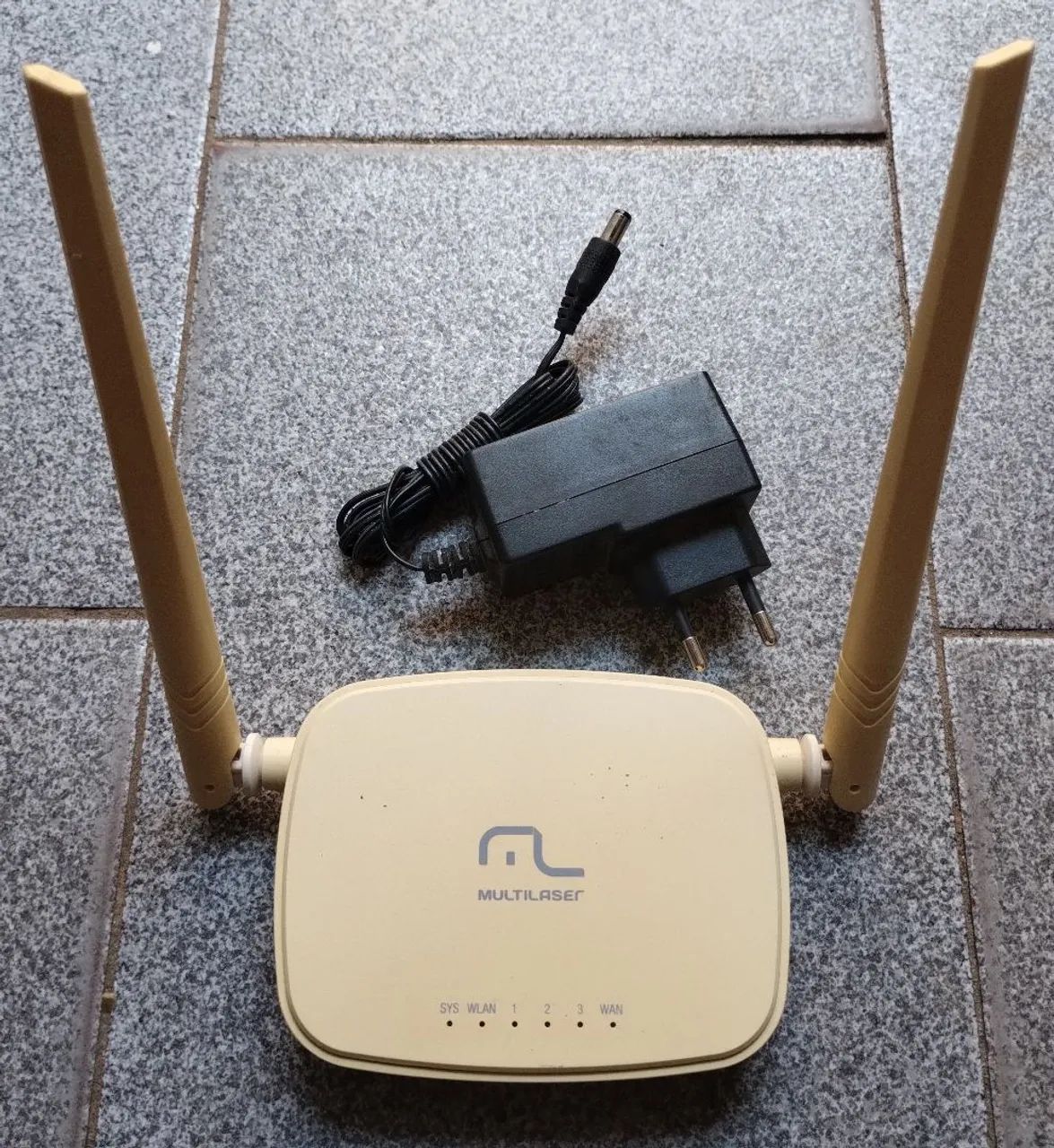 Roteador Wireless Multilaser RE160 300Mbps