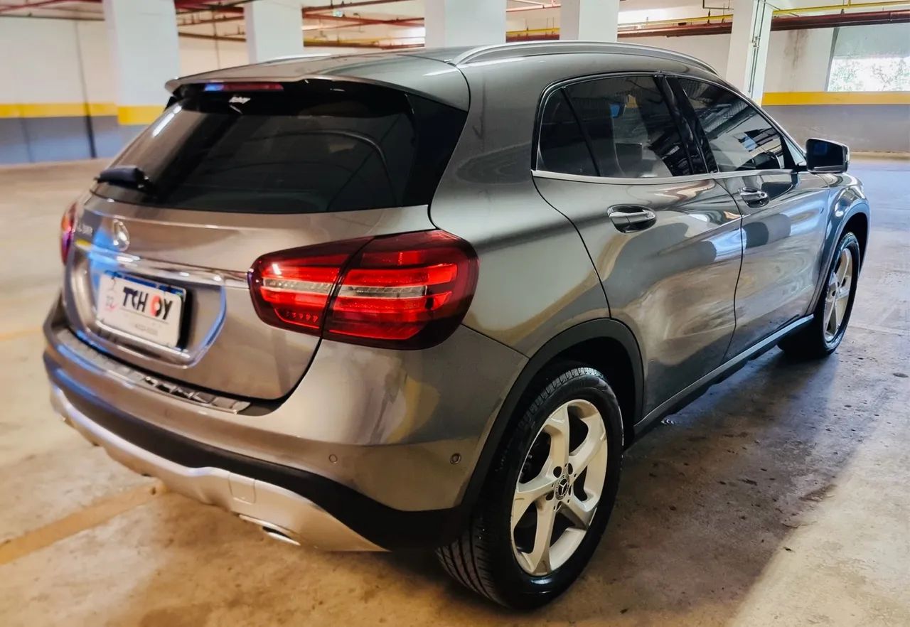 Mercedes Benz GLA Advance 2019 - Foto 2