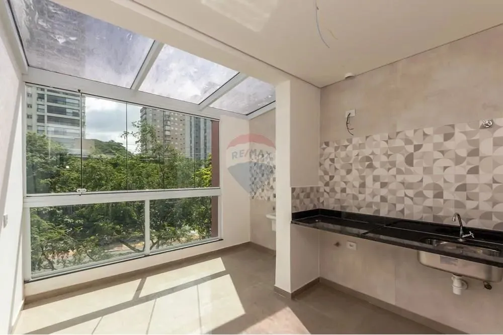 Studio no Alto da Boa Vista com 2 vagas de garagem, depósito e lazer