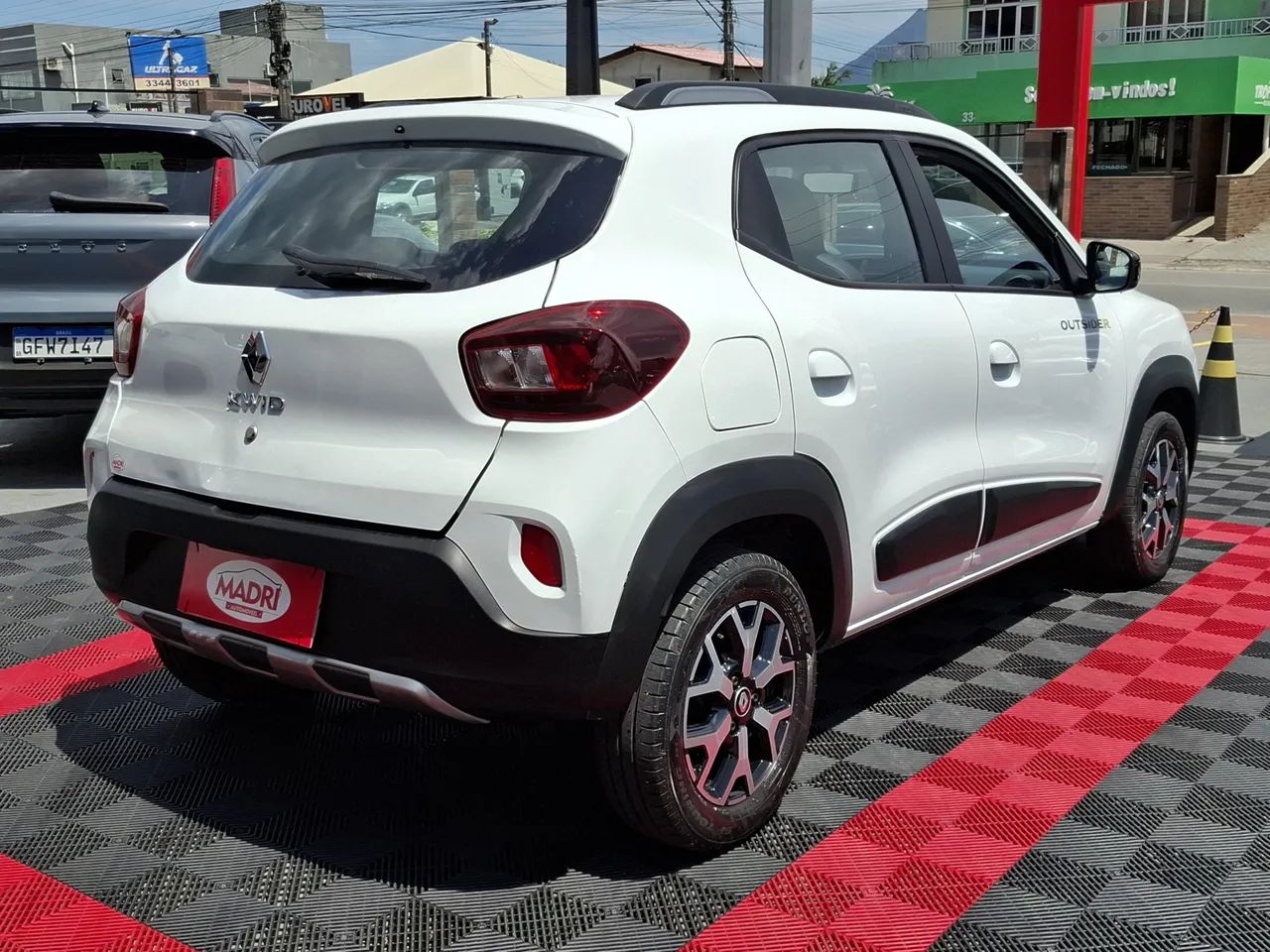 Renault Kwid Outsider 1.0 Flex 12V 5P Mec. 2023 - Foto 5