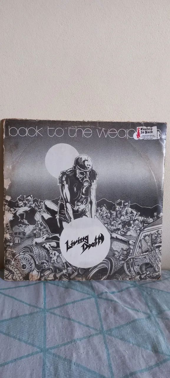 LP Living Death - Back to the Weapons disco de 1987