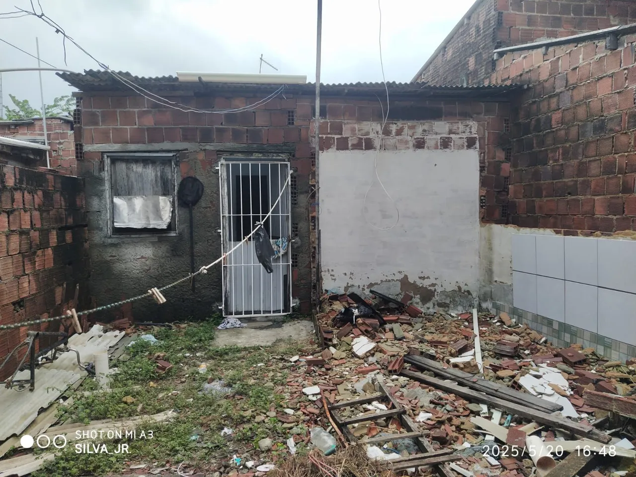 Casa com terreno