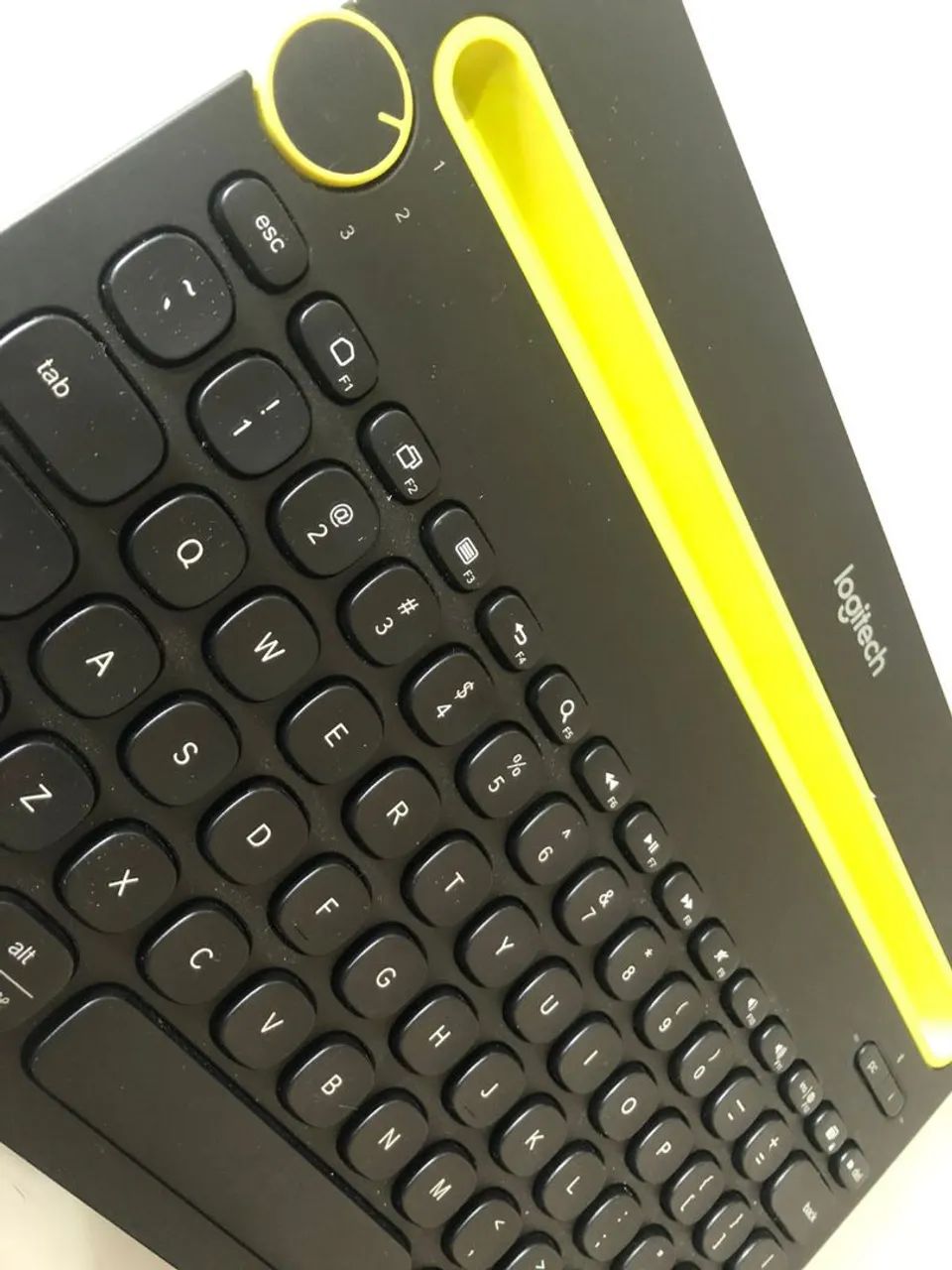 Logitech K480 Perfeito Estado - Foto 2