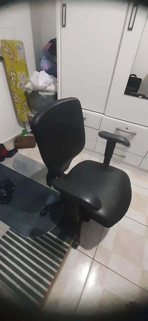 Cadeira de escritorio64311386524802124