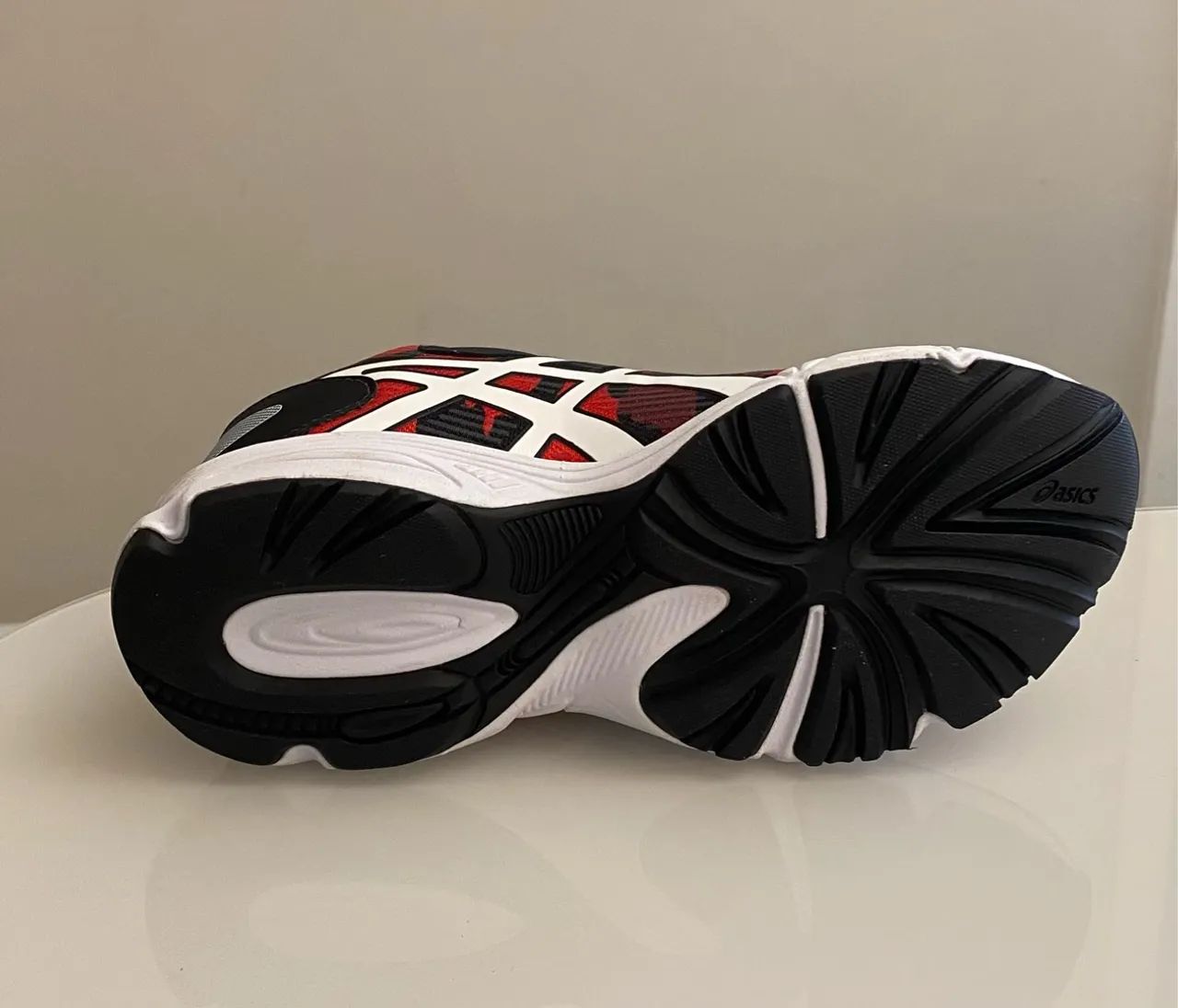 Tênis Asics PRE-BOUNDER infantil vermelho 32 COM EITQUETA NUNCA USADO e COM CAIXA - Foto 6