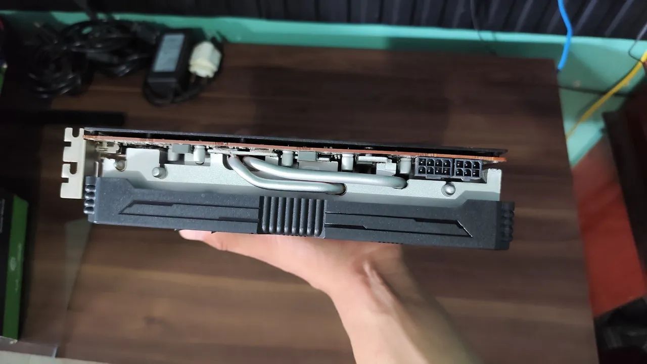 AMD RX 5700XT 8GB - Foto 3