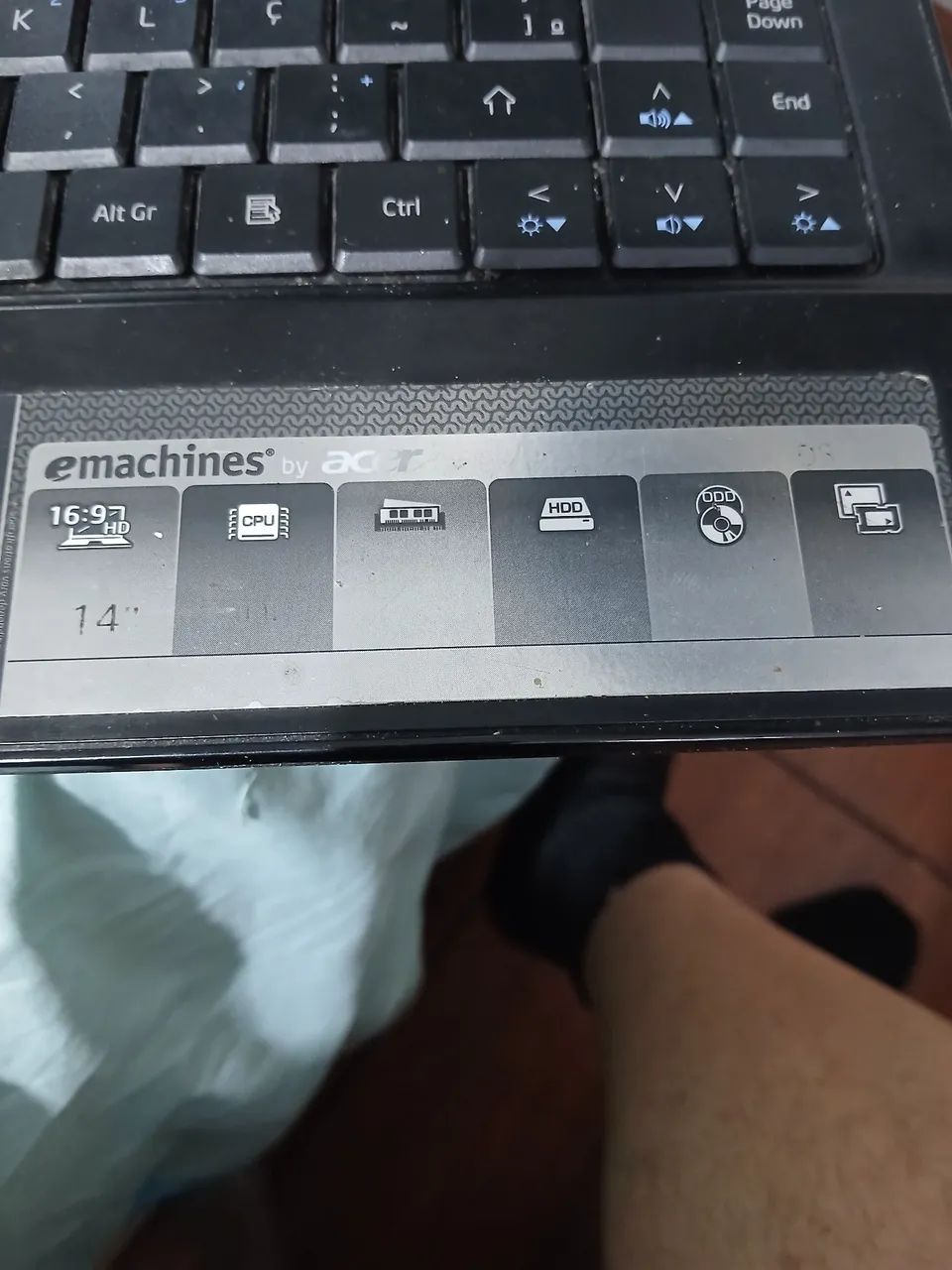 Notebook  acer emachines com bateria e fonte - Foto 3
