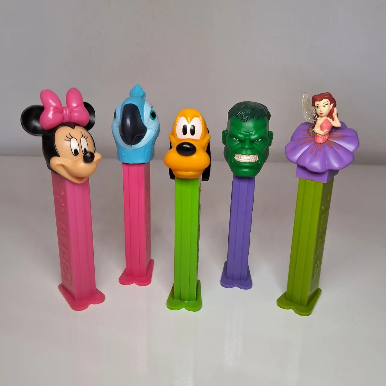 Disney /Marvel - 05 Dispenser Colecionaveis de Balas Pez