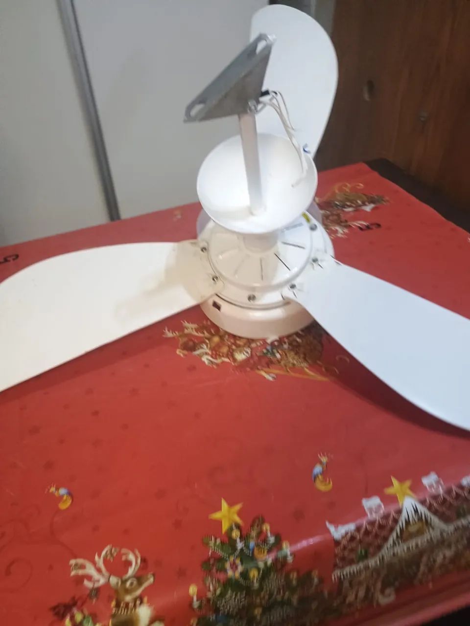 Vendo 2 Ventiladores de Teto  - Foto 2