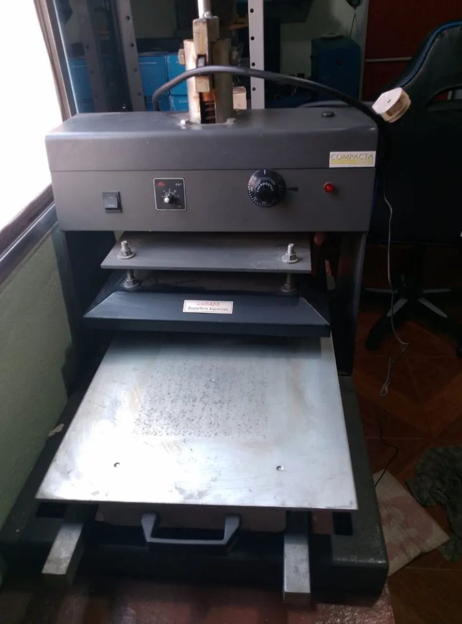 Prensa da Compacta Print 110v + fresadora 110v 