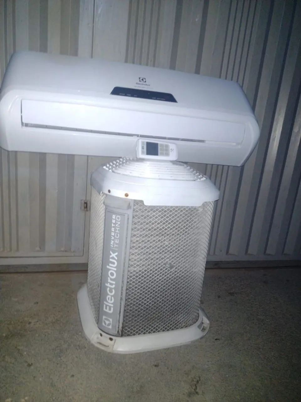 Ar condicionado Electrolux Inverter Techno 9 mil BTUs 