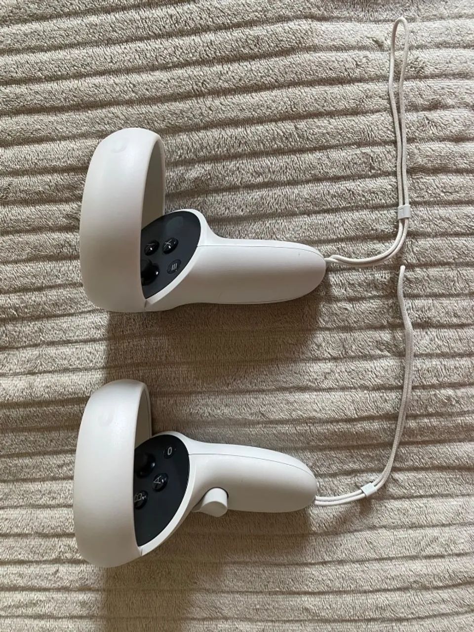  Quest2 256GB (旧）＋追加アクセサリー Kit Oculus Quest 2 256GB Original + Maleta + 2 Cabos Extensores +