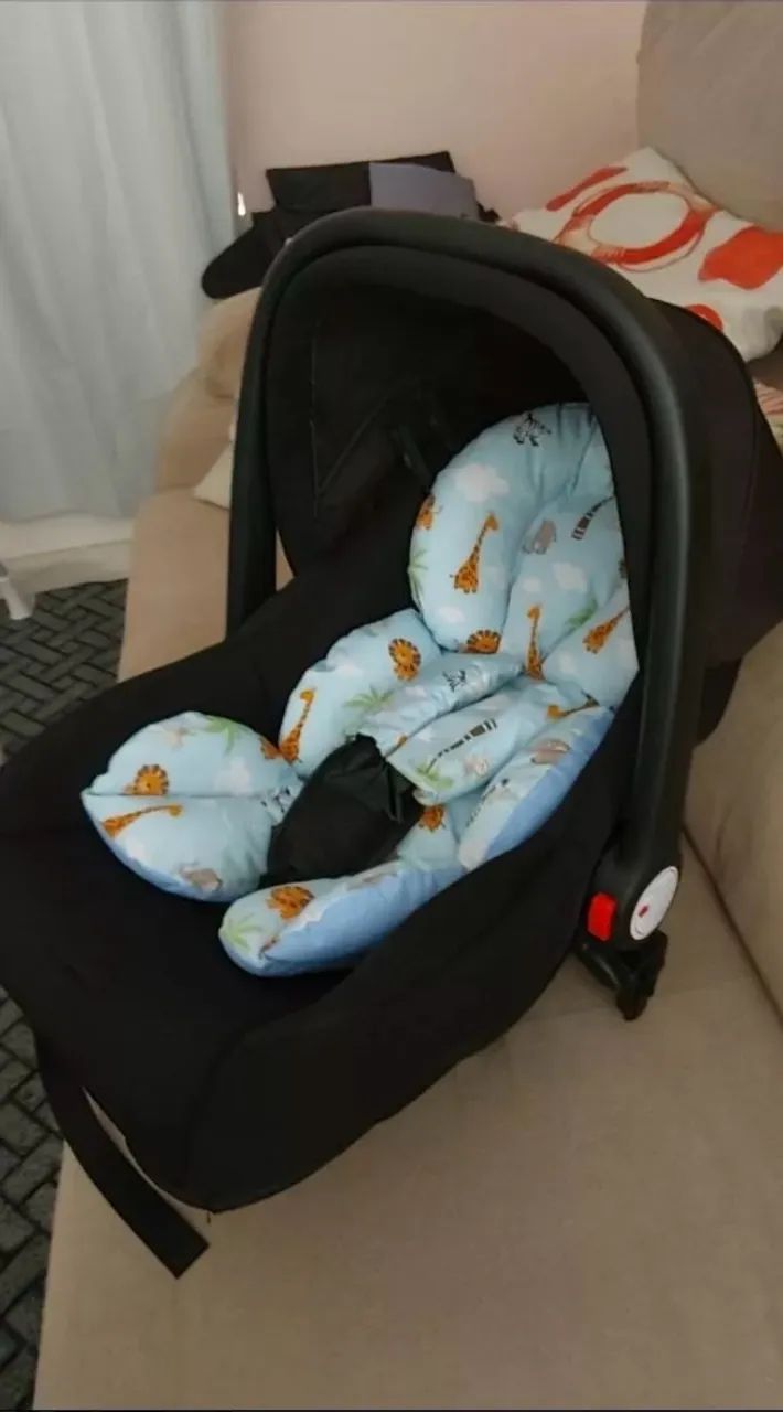 Carrinho 3em1 completo (com moisés e bebê conforto) - Foto 4