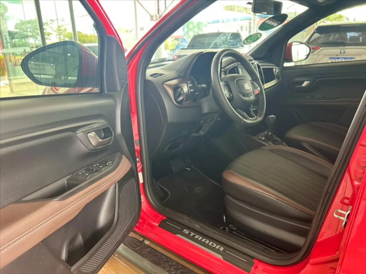 Fiat Strada Ranch 1.0 Flex Turbo CD Aut. 2025 - Foto 4