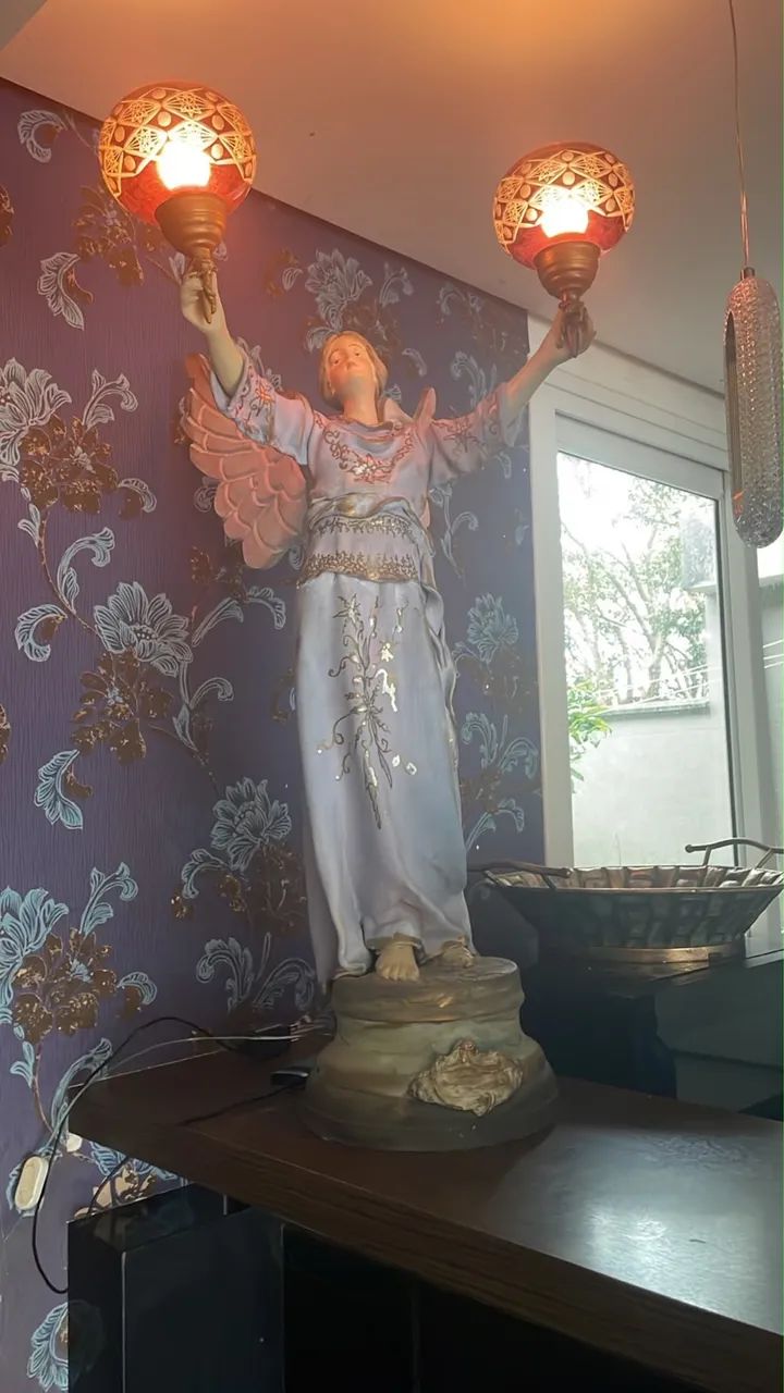 Anjo luminária antiguidade 92 cm