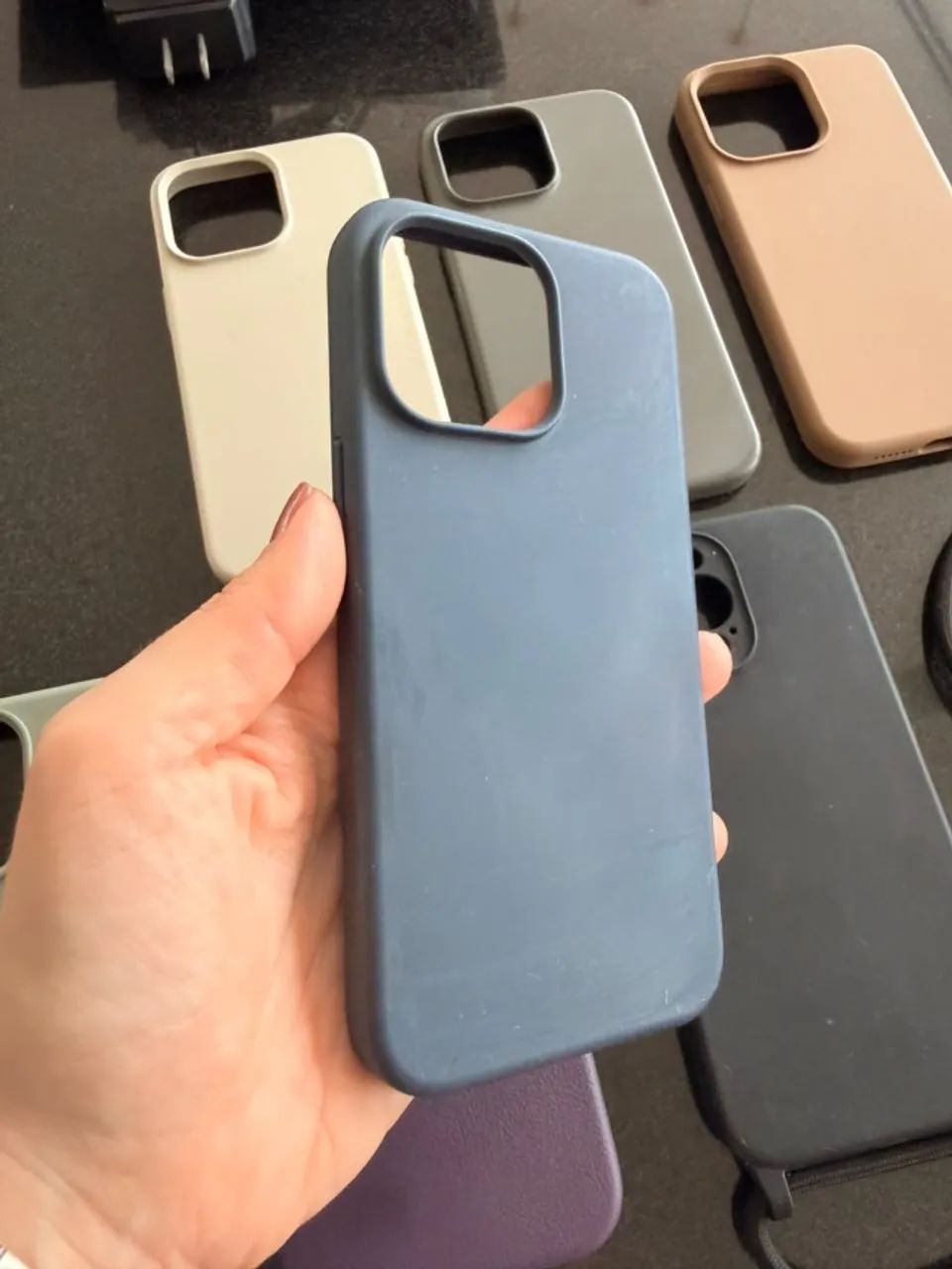 7 Capas Para iPhone 15 Pro Max - Cores E Marcas Variadas - Foto 5