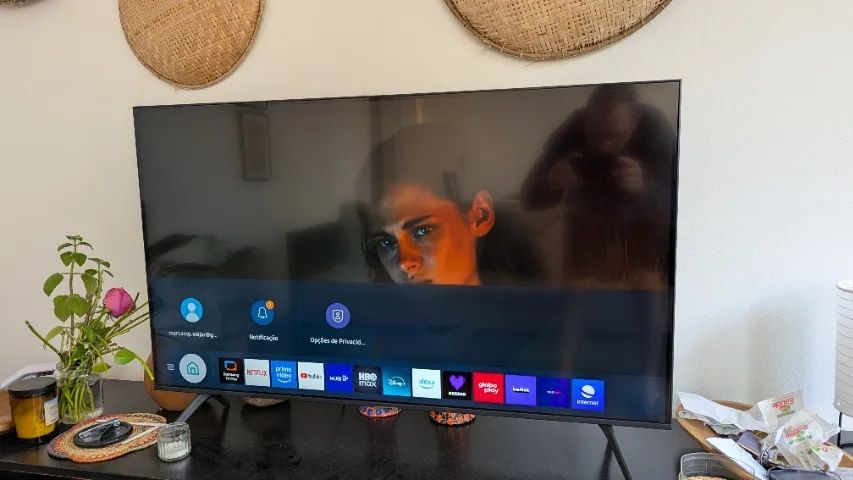  Samsung Smart TV 43" Crystal UHD 4K 43AU7700 - Foto 2